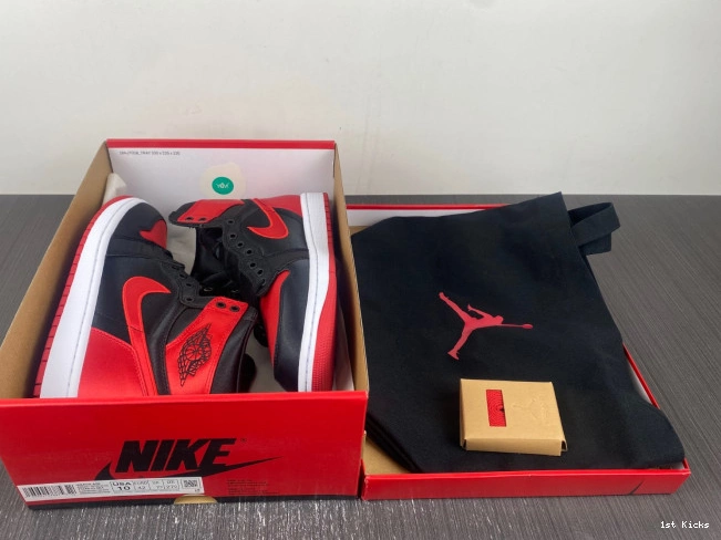 1 Air OG FD4810-061 Satin High WMNS Bred Jordan 0530
